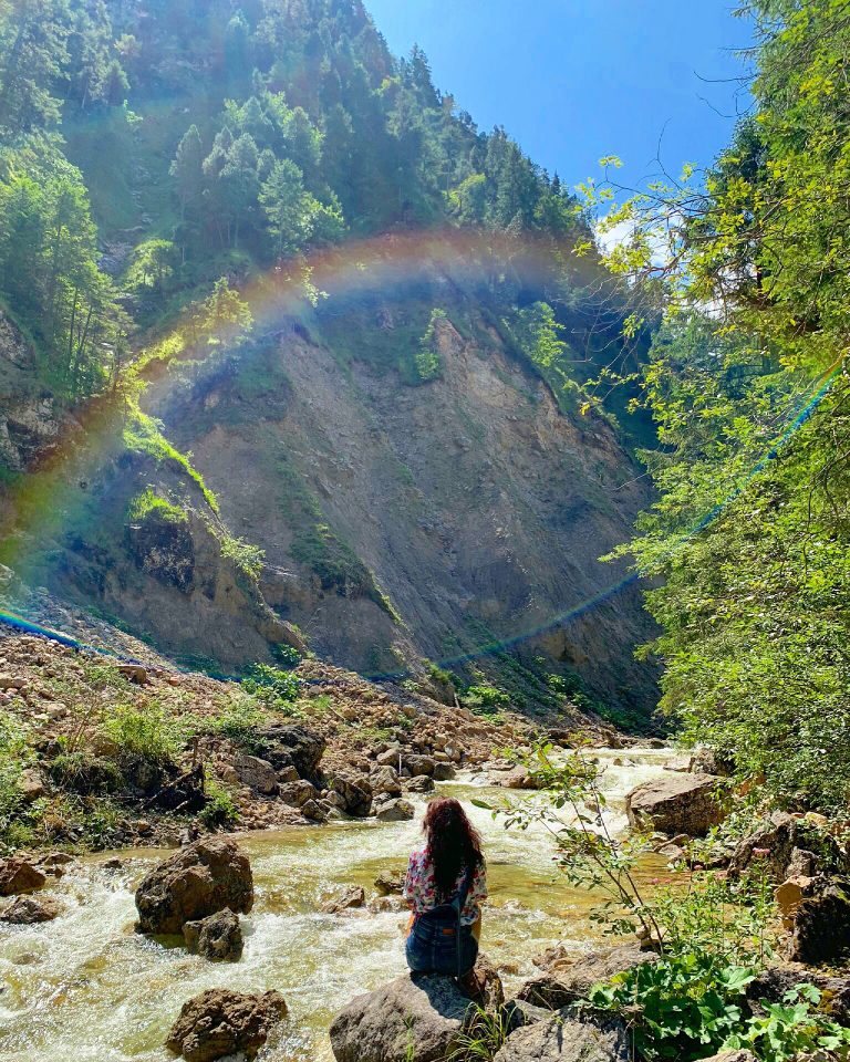 F37E1326-C25D-4AA3-BD38-6A71283EE4C1